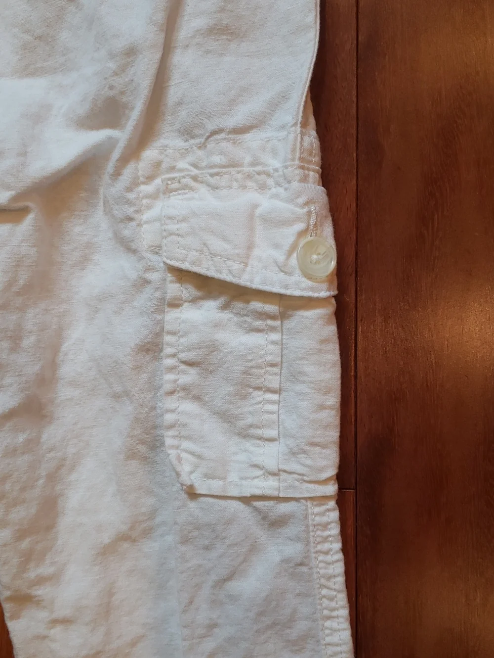 Banana Republic Women's size 0 Martin Fit Capri Cargo Pants